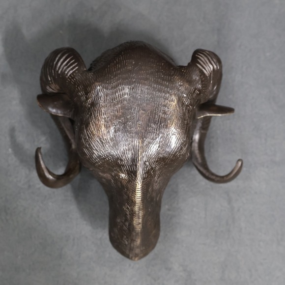 Solid Bronze Bighorn/Jacob Ram/Ewe Bust/ HEAD of ARIES w Horns Head Wall Mount - Picture 6 of 12
